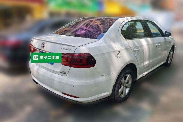 Used Volkswagen Lavida 2014 1.4 TSI DSG BlueMotion Technology Version Rear Right 45 Deg