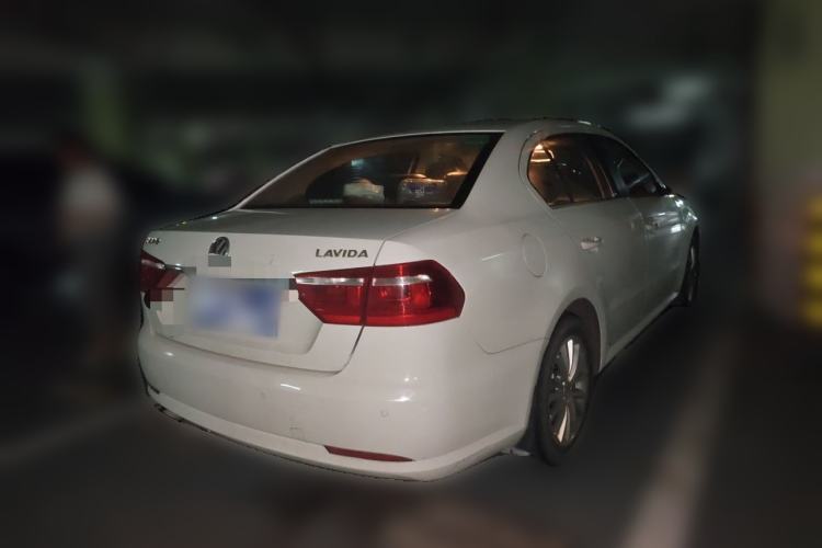 Used Volkswagen Lavida 2014 1.6L Automatic Sport Edition Rear Right 45 Deg