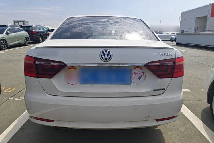 Used Volkswagen Lavida 2014 1.4 TSI DSG BlueMotion Technology Version Rear