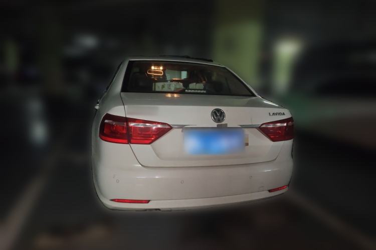 Used Volkswagen Lavida 2014 1.6L Automatic Sport Edition Rear