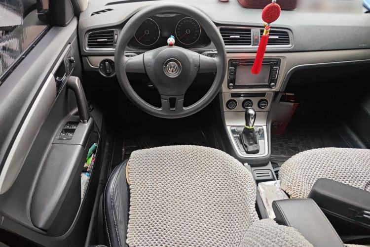 Used Volkswagen Lavida 2014 1.4TSI DSG 30th Anniversary Edition Steering Wheel