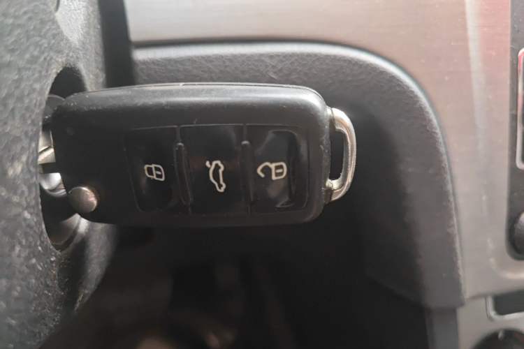 Used Volkswagen Lavida 2014 1.4TSI DSG 30th Anniversary Edition Vehicle Key