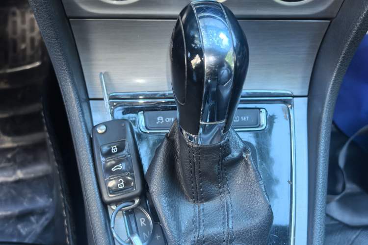Used Volkswagen Lavida 2014 1.6L Automatic Sport Edition Vehicle Key