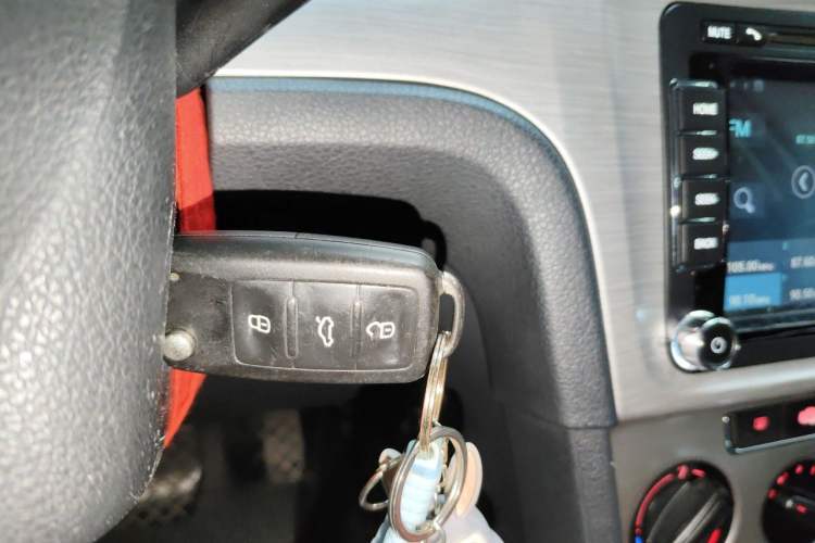 Used Volkswagen Lavida 2014 1.6L Automatic Sport Edition Vehicle Key