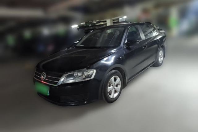 Used Volkswagen Lavida 2015 1.6L Manual Fashion Edition