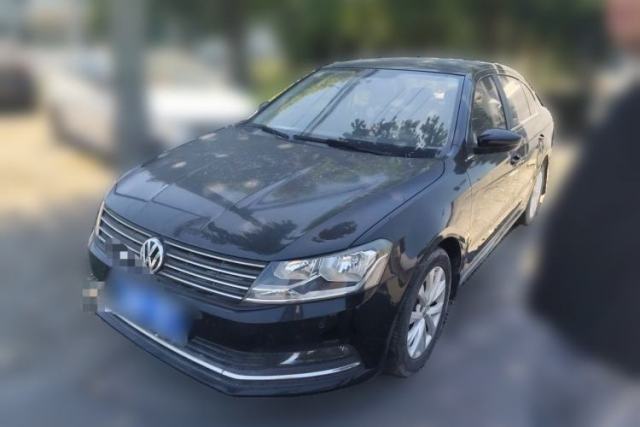 Used Volkswagen Lavida 2015 1.6L Manual Comfort Edition