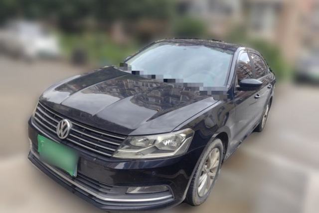 Ojetý Volkswagen Lavida 2015 1.6L Automatic Comfort Edition