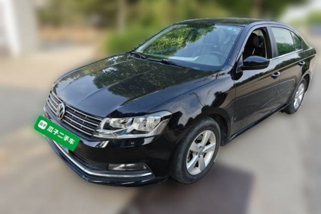 Used Volkswagen Lavida 2015 1.6L Manual Fashion Edition