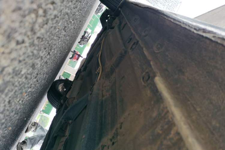 Used Volkswagen Lavida 2015 1.6L Automatic Fashion Edition Chassis Front Right