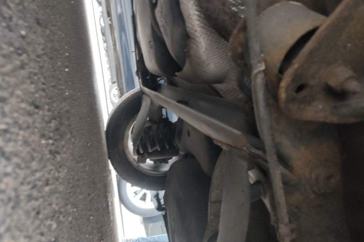Used Volkswagen Lavida 2015 1.6L Manual Fashion Edition Chassis Rear Left