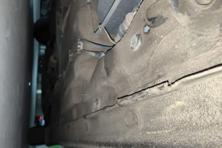 Used Volkswagen Lavida 2015 1.6L Manual Fashion Edition Chassis Rear Right