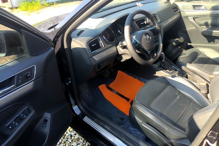 Used Volkswagen Lavida 2015 230TSI DSG Comfort Edition Driver Seat