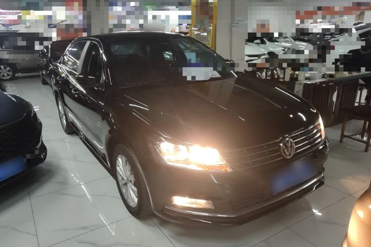 Used Volkswagen Lavida 2015 1.6L Automatic Comfort Edition Exterior 1