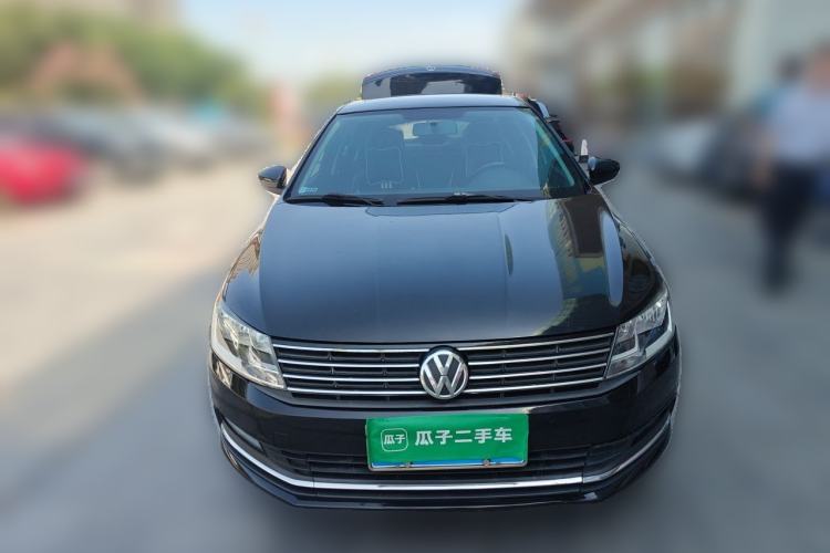 Used Volkswagen Lavida 2015 1.6L Automatic Comfort Edition Exterior 1