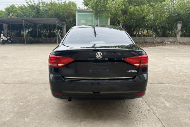 Used Volkswagen Lavida 2015 1.6L Automatic Comfort Edition Exterior 10