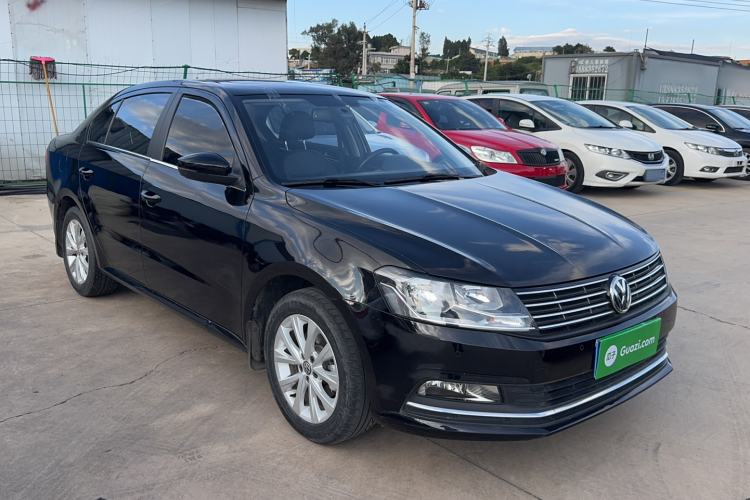 Used Volkswagen Lavida 2015 1.6L Automatic Comfort Edition Exterior 2