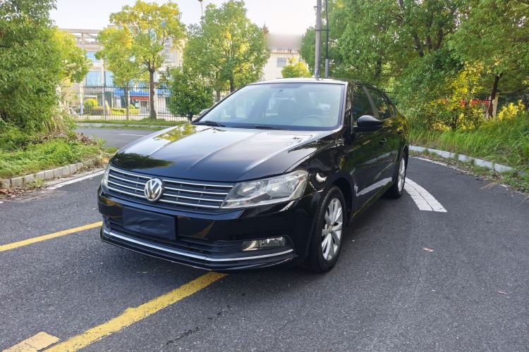 Used Volkswagen Lavida 2015 1.6L Automatic Comfort Edition Exterior 9