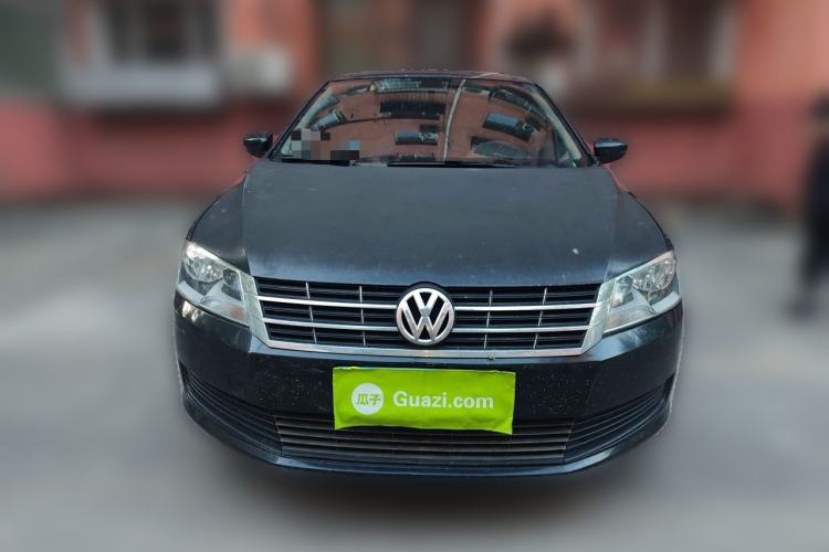 Used Volkswagen Lavida 2015 1.6L Automatic Fashion Edition Front