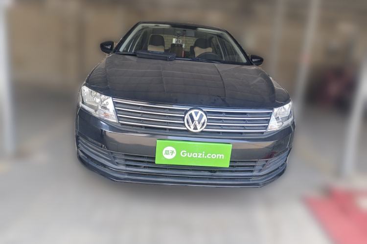 Used Volkswagen Lavida 2015 1.6L Automatic Fashion Edition Front
