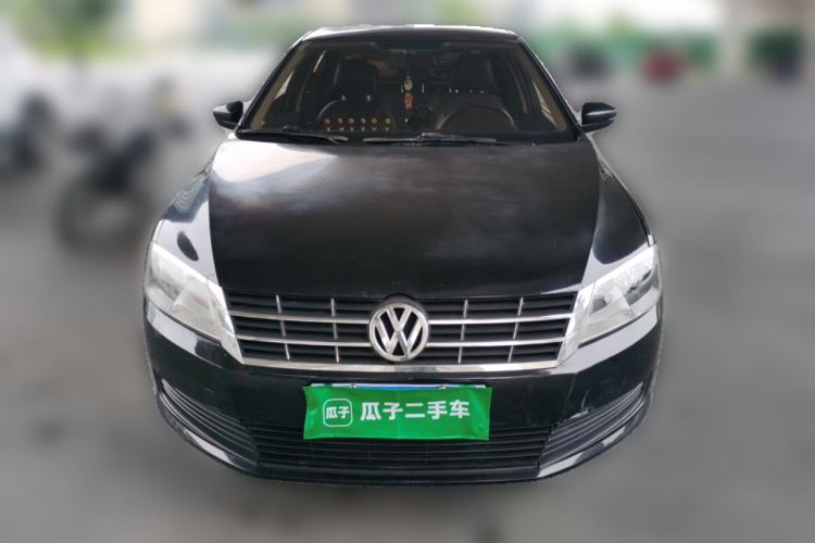 Used Volkswagen Lavida 2015 1.6L Automatic Fashion Edition Front