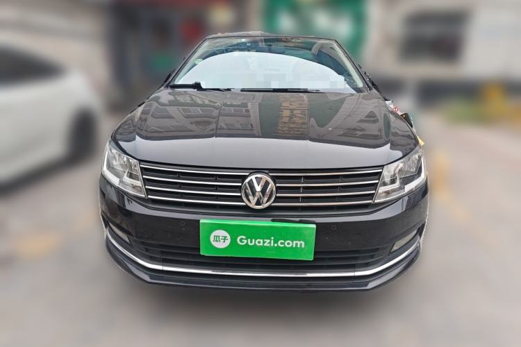 Used Volkswagen Lavida 2015 1.6L Manual Comfort Edition Front
