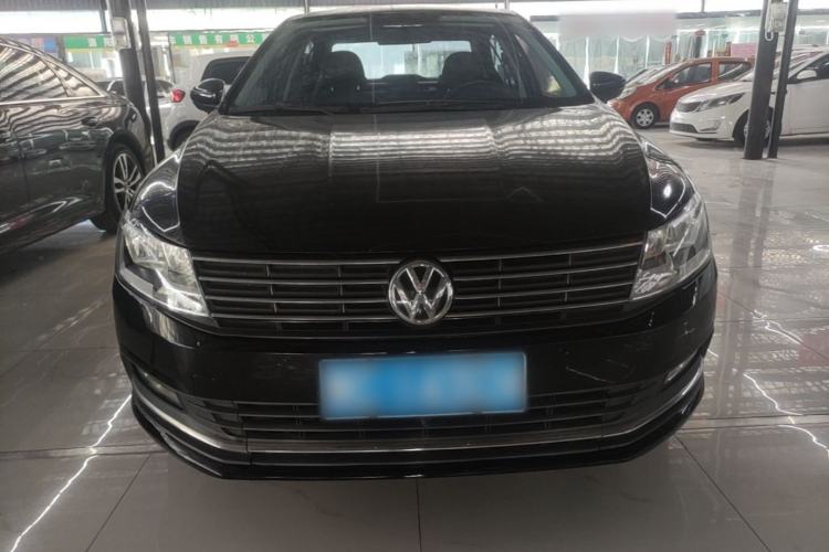 Used Volkswagen Lavida 2015 1.6L Automatic Comfort Edition Front