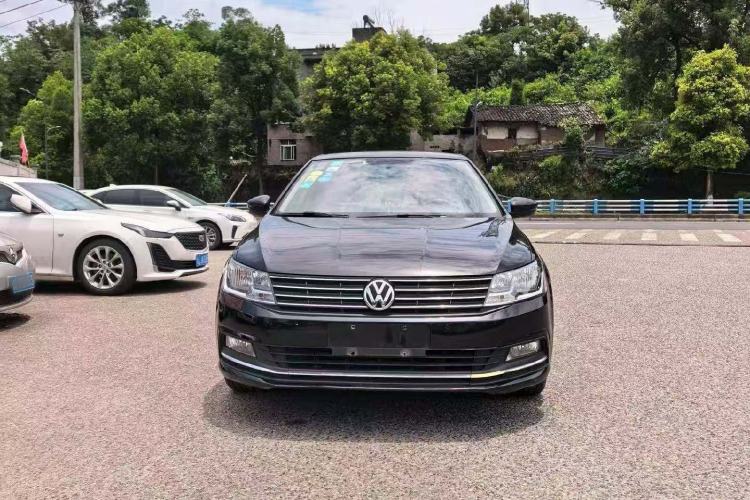 Used Volkswagen Lavida 2015 230TSI DSG Comfort Edition Front