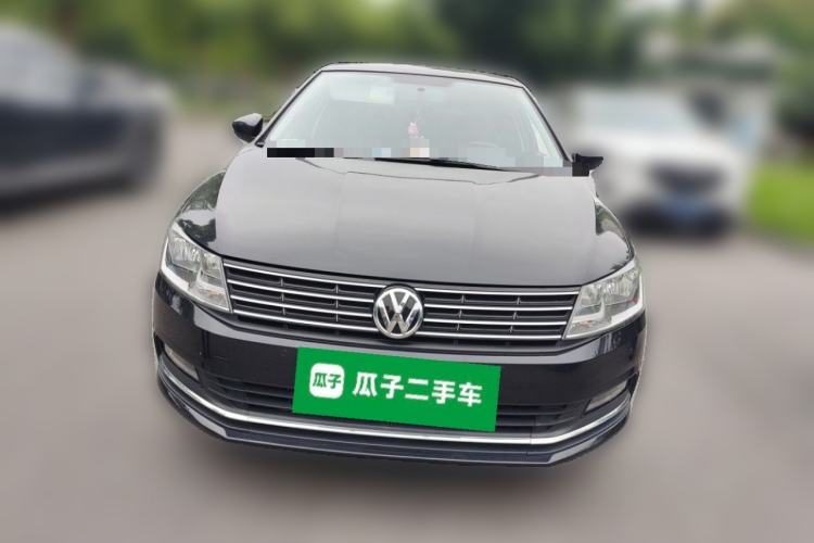 Used Volkswagen Lavida 2015 1.6L Automatic Comfort Edition Front