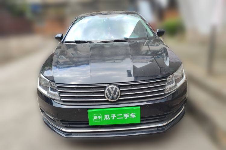Used Volkswagen Lavida 2015 1.6L Automatic Comfort Edition Front