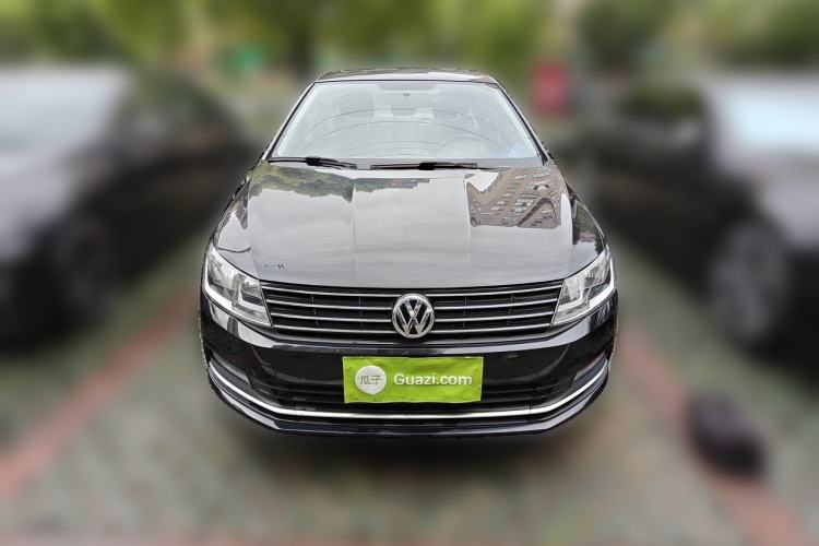 Used Volkswagen Lavida 2015 1.6L Automatic Comfort Edition Front