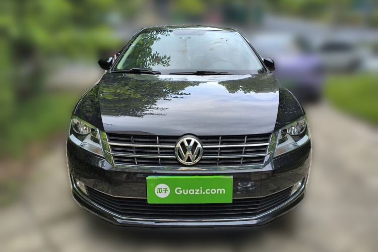 Used Volkswagen Lavida 2015 1.6L Automatic Comfort Edition Front