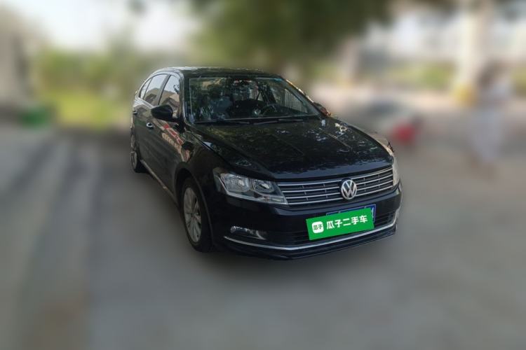 Used Volkswagen Lavida 2015 1.6L Manual Comfort Edition Front Right 45 Deg
