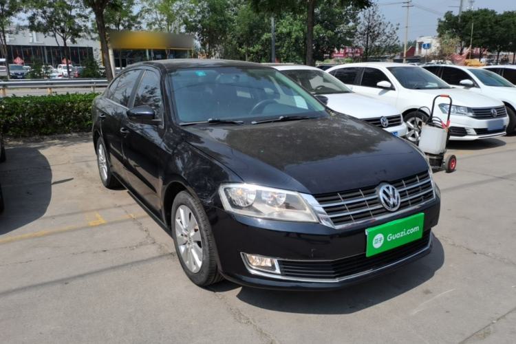 Used Volkswagen Lavida 2015 1.6L Automatic Comfort Edition Front Right 45 Deg