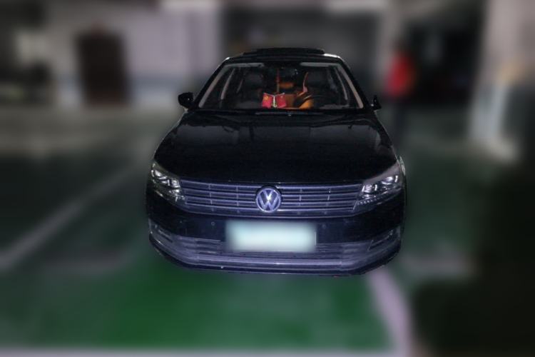 Used Volkswagen Lavida 2015 1.6L Automatic Comfort Edition Front
