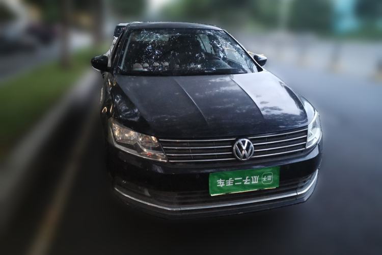 Used Volkswagen Lavida 2015 1.6L Automatic Comfort Edition Front