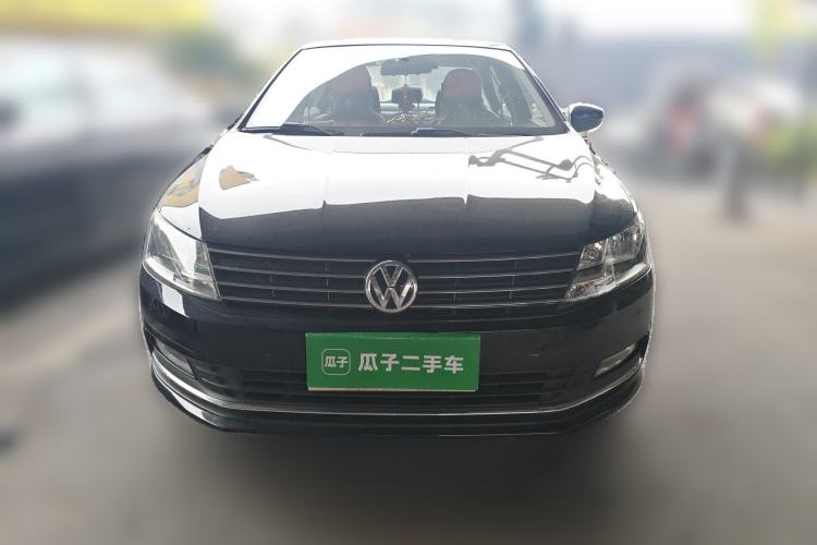 Used Volkswagen Lavida 2015 1.6L Manual Comfort Edition Front