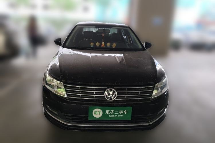 Used Volkswagen Lavida 2015 1.6L Manual Comfort Edition Front