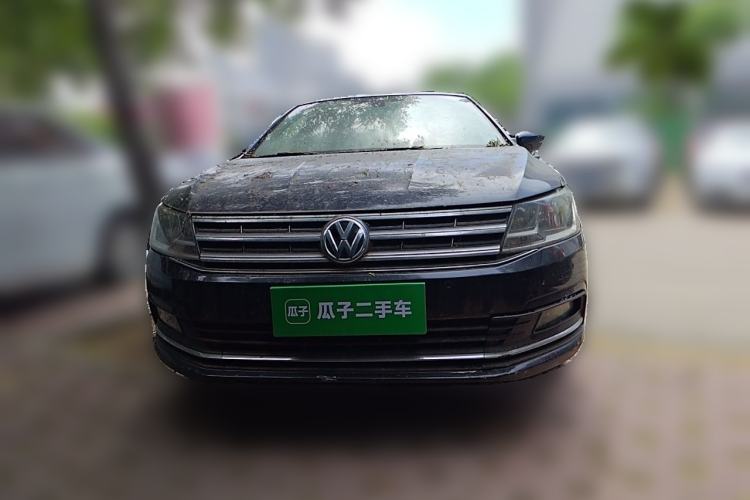 Used Volkswagen Lavida 2015 1.6L Automatic Luxury Edition Front