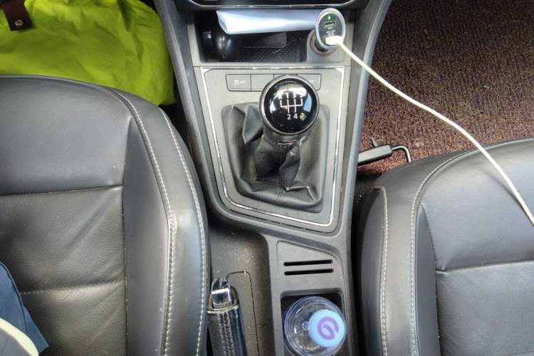 Used Volkswagen Lavida 2015 1.6L Manual Comfort Edition Gear Lever