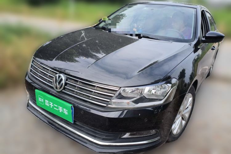 Używany Volkswagen Lavida 2015 1.6L Manual Comfort Edition Guazi used car, China used car export, Used car for sale, Used cars, Cheapest cars for sale