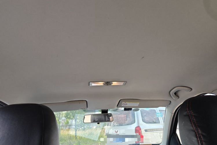Used Volkswagen Lavida 2015 1.6L Manual Fashion Edition Headliner
