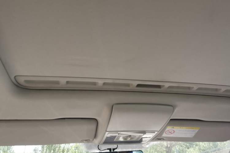 Used Volkswagen Lavida 2015 1.6L Manual Comfort Edition Headliner