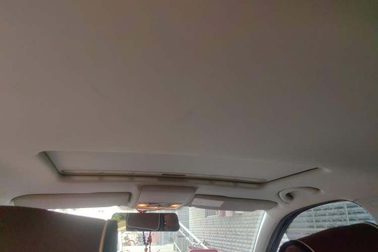 Used Volkswagen Lavida 2015 1.6L Automatic Comfort Edition Headliner