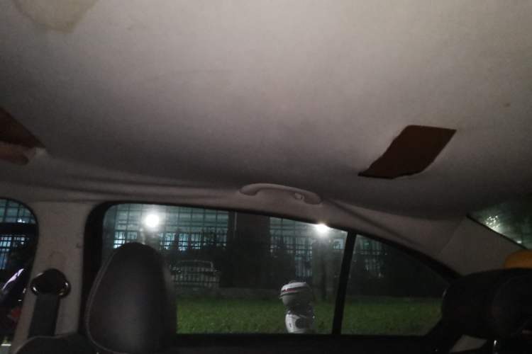 Used Volkswagen Lavida 2015 1.6L Automatic Comfort Edition Headliner