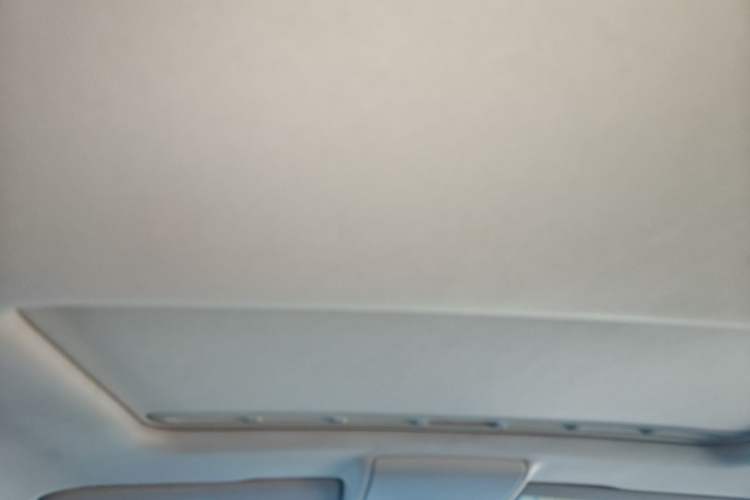 Used Volkswagen Lavida 2015 1.6L Automatic Comfort Edition Headliner