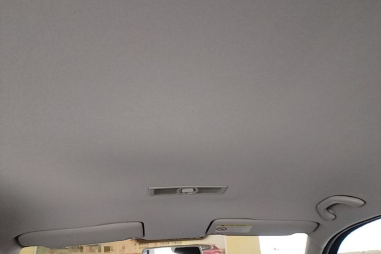 Used Volkswagen Lavida 2015 1.6L Automatic Fashion Edition Headliner