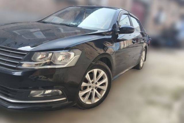 Volkswagen Lavida 2015 1.6L Manual Comfort Edition usado