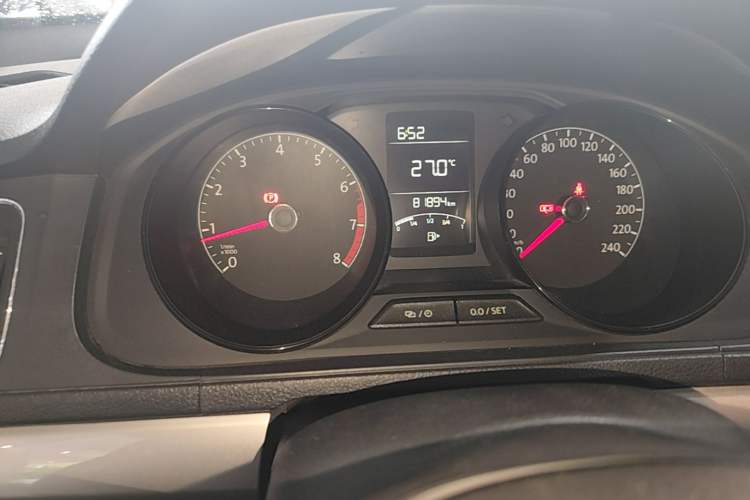 Used Volkswagen Lavida 2015 1.6L Manual Fashion Edition Instrument Cluster