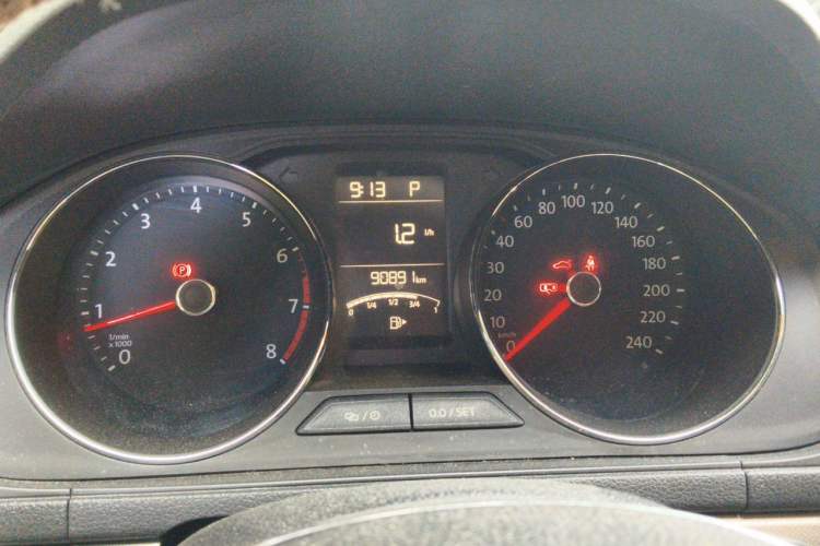 Used Volkswagen Lavida 2015 230TSI DSG Comfort Edition Instrument Cluster