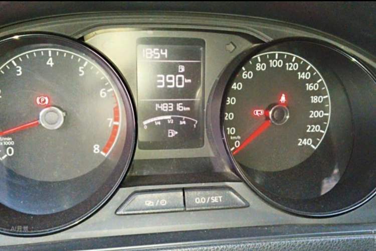 Used Volkswagen Lavida 2015 1.6L Automatic Fashion Edition Instrument Cluster